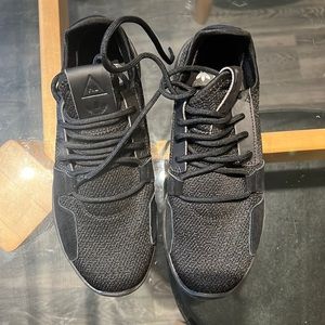 Adidas Pharrell HU All Black